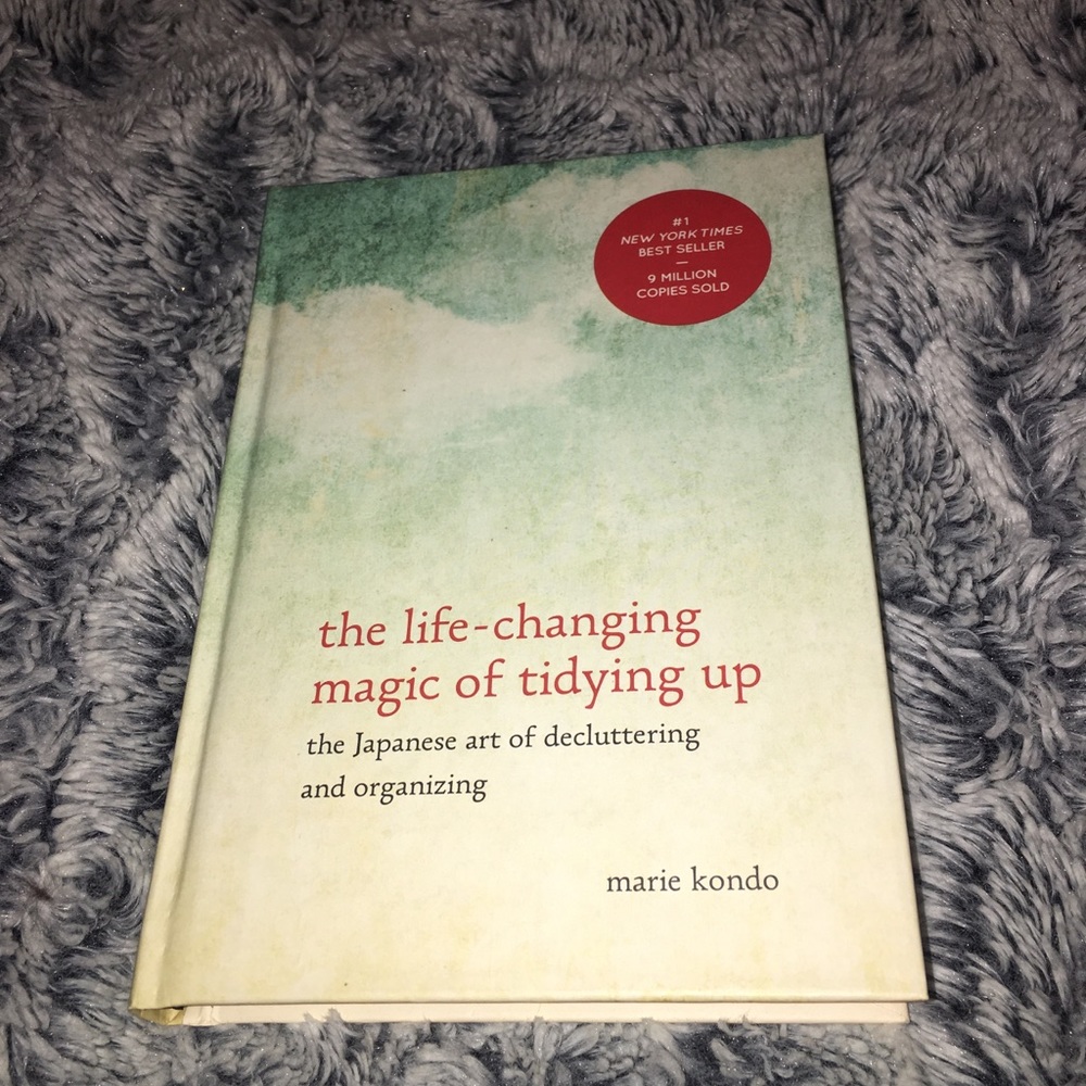 The Life-Changing Magic of Tidying Up Marie Kondo